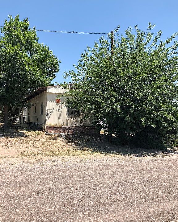 1st image of 203 E 1st St