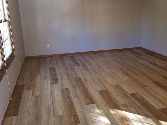 3rd image of 1303 W Taylor St APT 02
