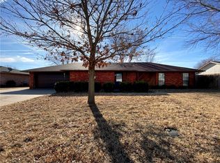 1316 E Quail Ave, Weatherford, OK 73096