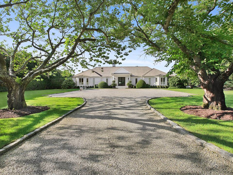 281 Gin Ln, Southampton, NY 11968 Zillow