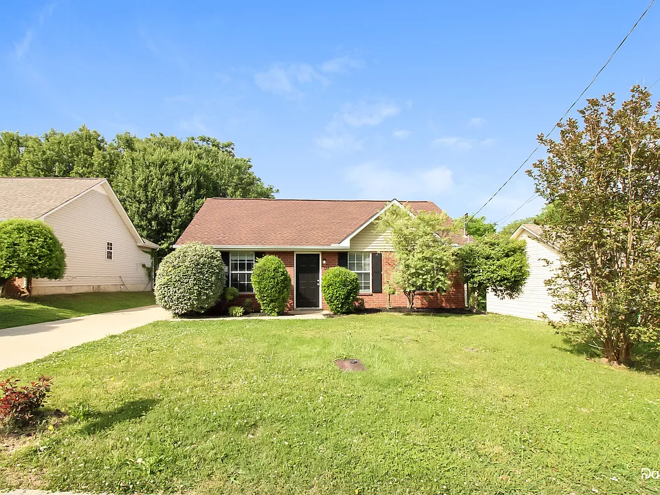3541 Paragon Dr