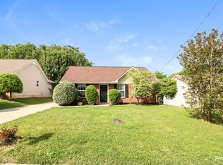 3541 Paragon Dr, Nashville, TN 37211
