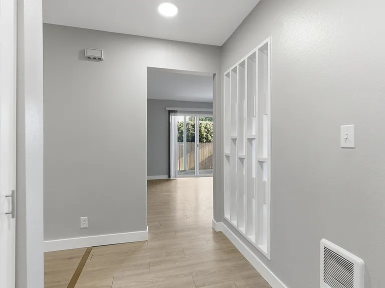 6625 N Standard St — Photo 18