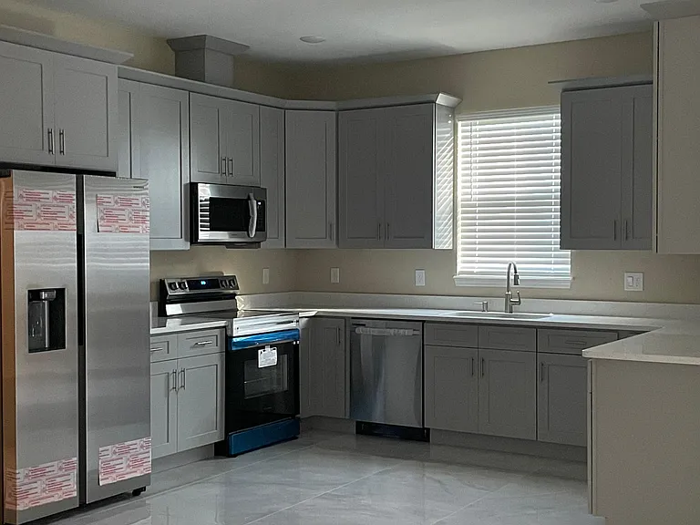 31611 Colby Pl — Photo 7