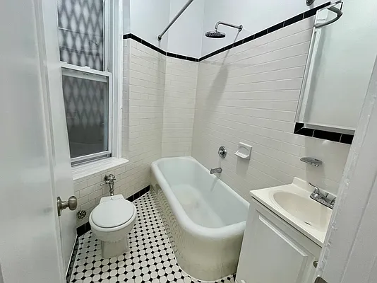 Rented by Owner | media 15