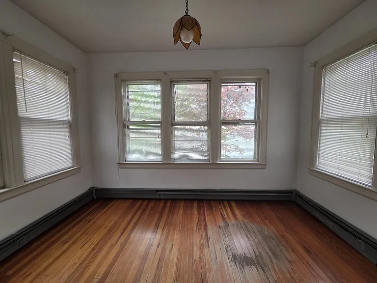 454 Round Lake Park Rd — Photo 5