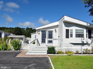 12519 E Helmsman Way, Berlin, MD 21811