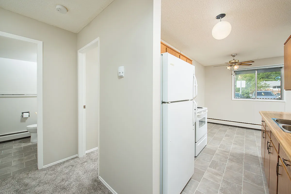 Carina Apartments — Photo 2