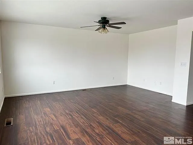 7931 Sand Pebble Dr — Photo 8