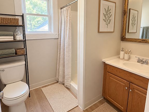 4th image of 15 Water St #15
