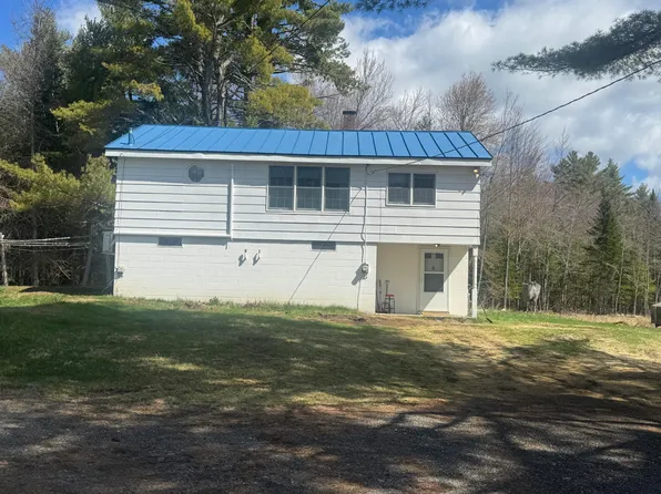 960 Mullen Road, Stetson, ME 04488