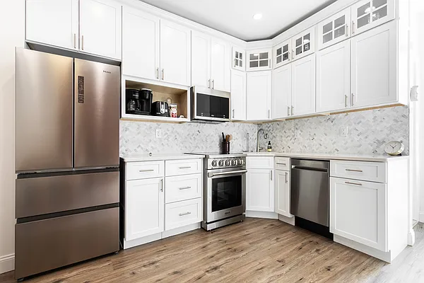 Rented by Platinum Properties | media 14