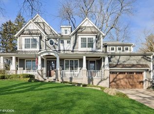 4516 Linscott Ave, Downers Grove, IL 60515