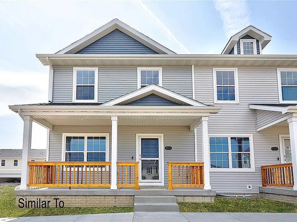 1st image of 824 Oakmont Pl