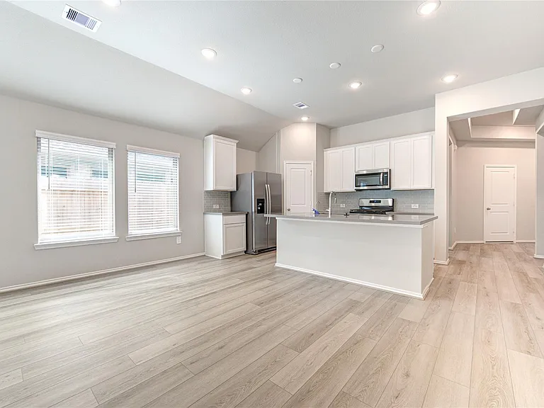 9515 Sierra Crest Ln — Photo 26