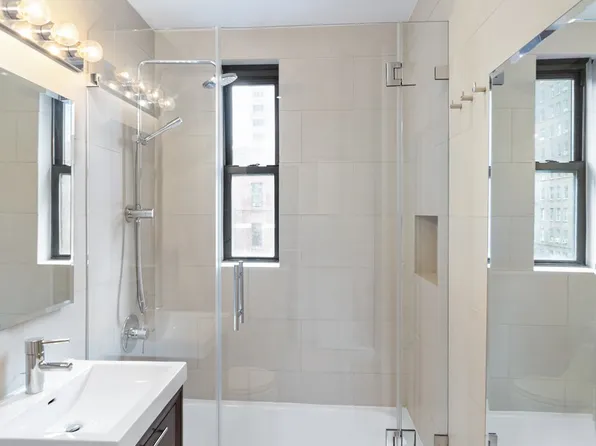 242 East 38th Street image 7 of 8