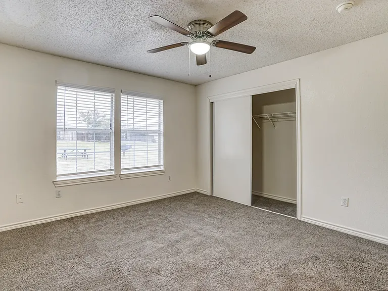 Meadowview Townhomes — Photo 20