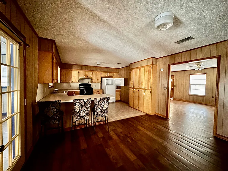1210 Port Arthur Ter — Photo 6