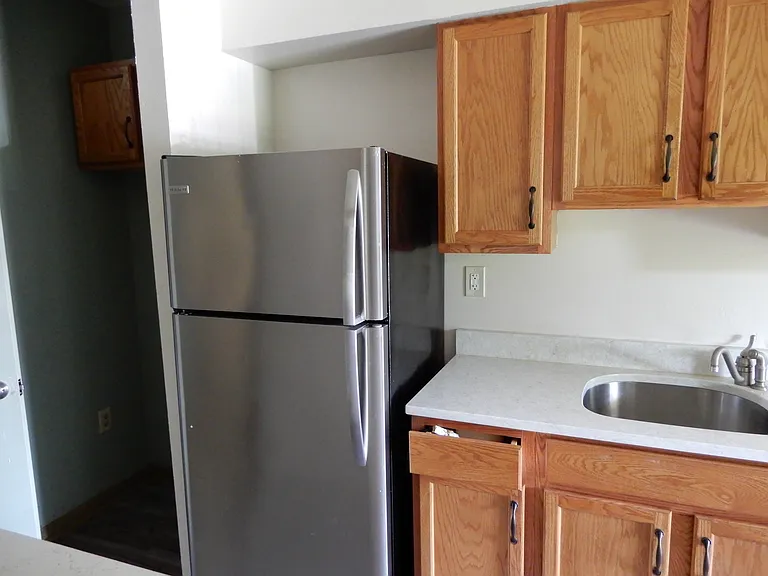 3406 C St SE — Photo 7