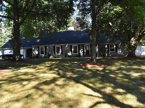 2nd image of 5411 Rosecliff Dr