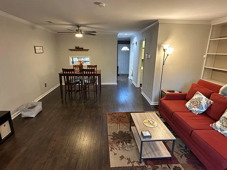 5504 Forest Oaks Dr — Photo 9