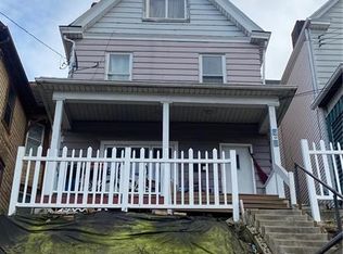 302 Walnut St, Homestead, PA 15120