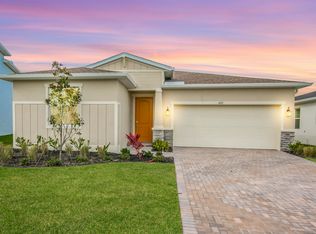 672 Veridian Cir NW, Palm Bay, FL 32907