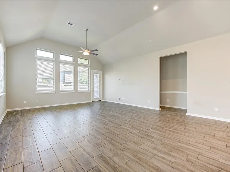 16811 Ruellia Field Rd — Photo 9