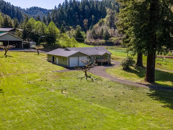 233 Johanneson Creek Rd, Reedsport, OR 97467