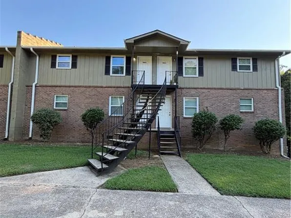 5851 Lone Oak Dr SW, Mableton, GA 30126