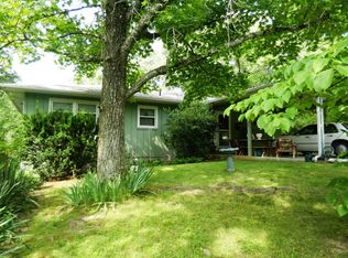 22 Golfcrest Cir, Kimberling City, MO 65686
