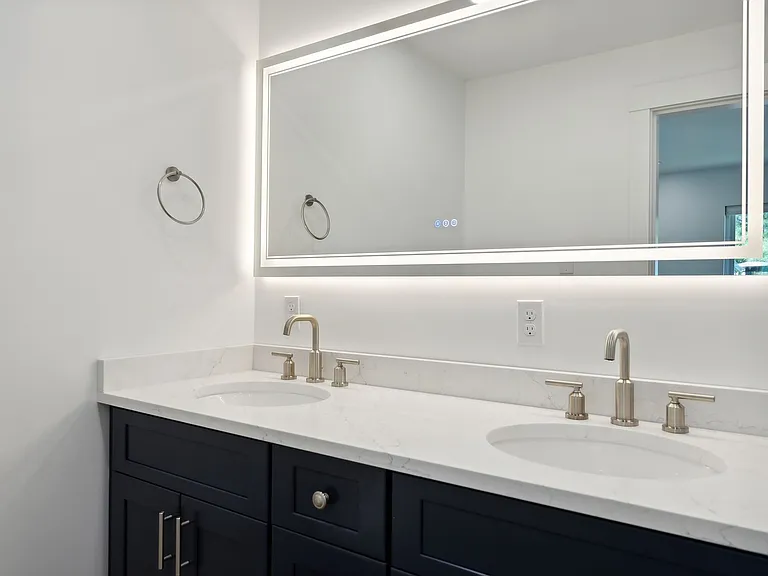 304.5 Maine St #2 — Photo 12
