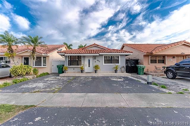 1st image of 8837 NW 115th St