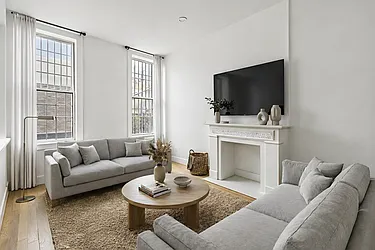 272 Smith Street, #1R