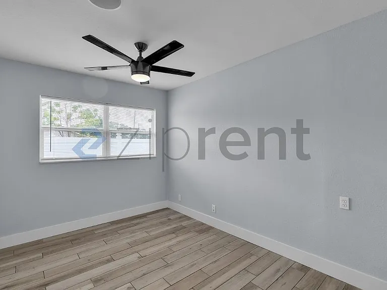 4518 W Rogers Ave #4518 — Photo 11