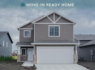 744 2nd Ave, Horace, ND