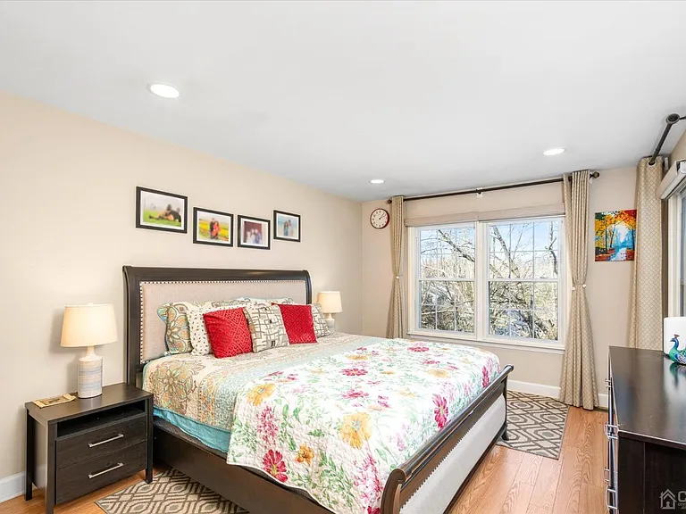 31D Chicopee Dr — Photo 29