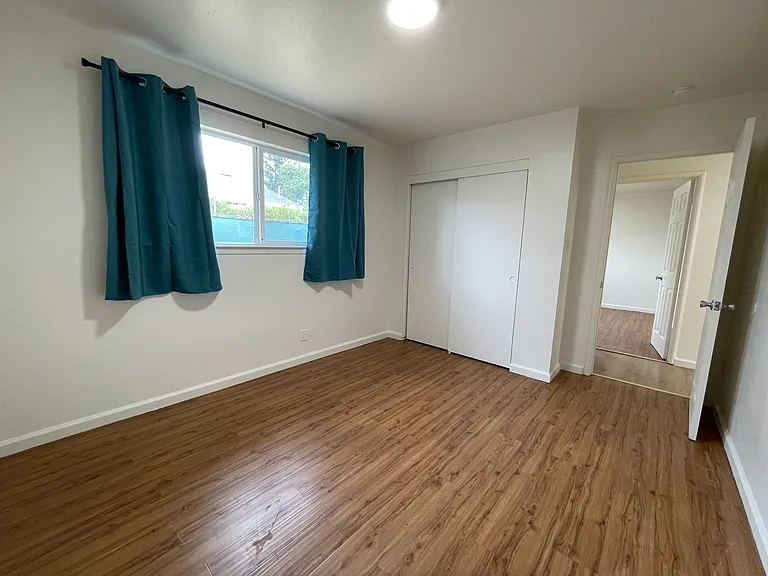 5908 Meghan Way — Photo 7