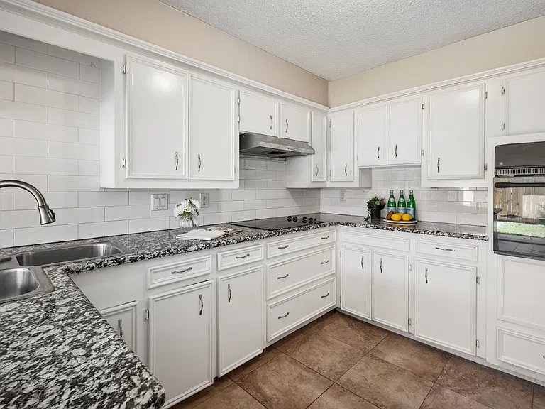 308 Candlewood Pl — Photo 19