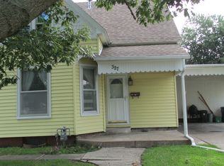 327 N F St, Monmouth, IL 61462