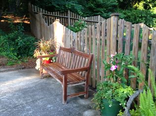 811 Hillyer High Rd, Anniston, AL 36207