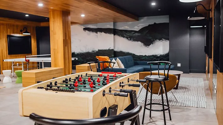 Rented by Nooklyn NYC LLC | media 64