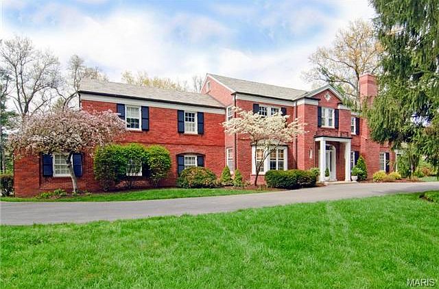 1st image of 18 Fordyce Ln