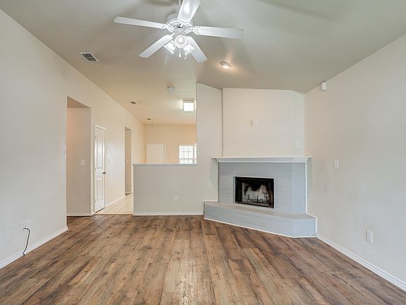 5th image of 7033 94th St