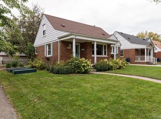 1598 Winchester Ave, Lincoln Park, MI 48146
