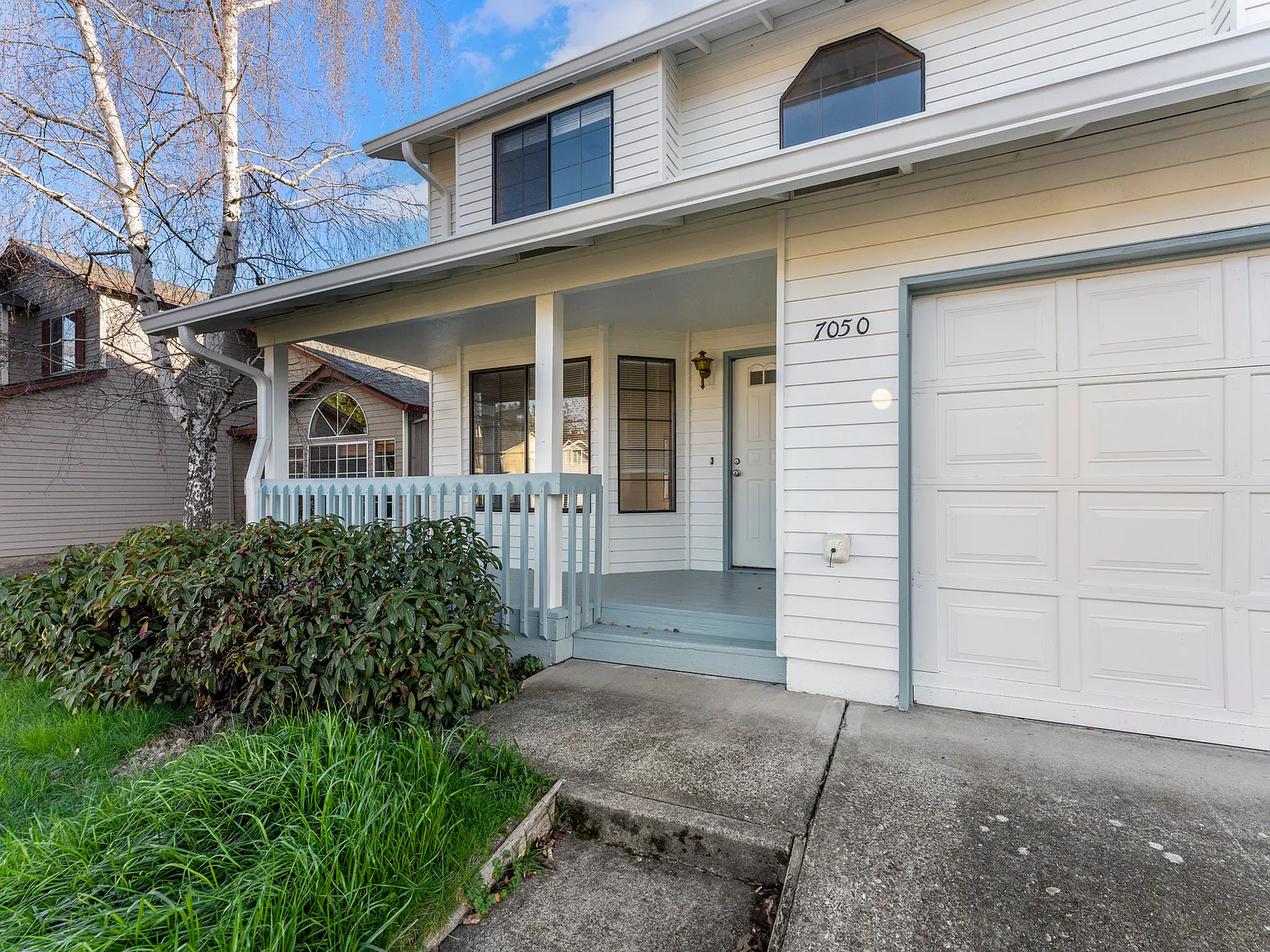 7050 SW 174th Ave — Photo 3