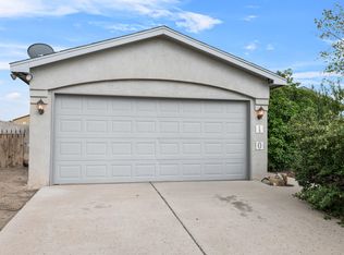 10 Bravo Rd, Los Lunas, NM 87031