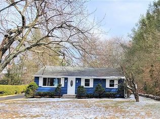 51 Lincoln Dr, Southington, CT 06489