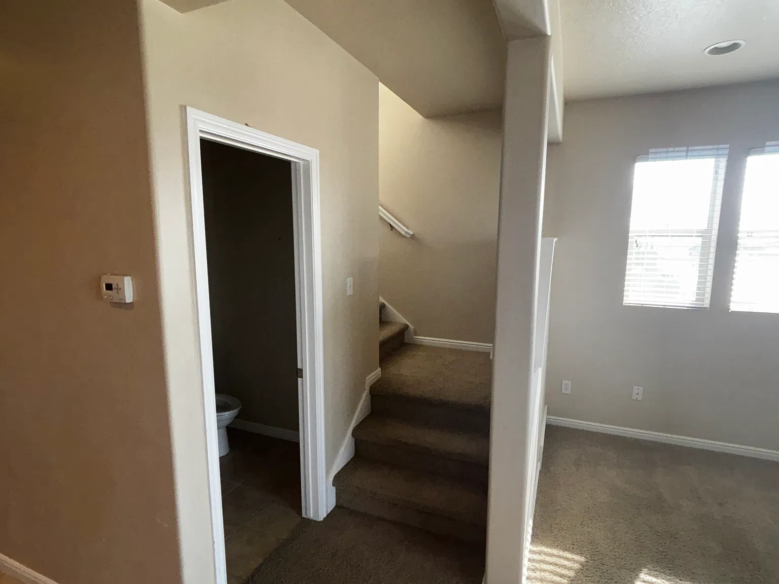 1296 S Mountain Crest Dr W — Photo 3