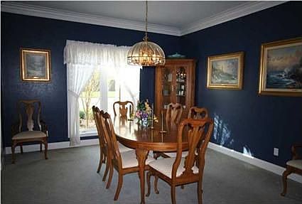 4th image of 2300 Briarcliff Dr